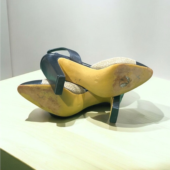 Chanel Exotic Skin Slingback Heels Size 36/6US. - Picture 5 of 7